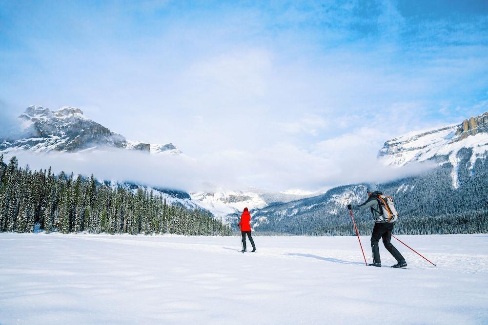 Emerald Lake Lodge Field Eksteriør bilde