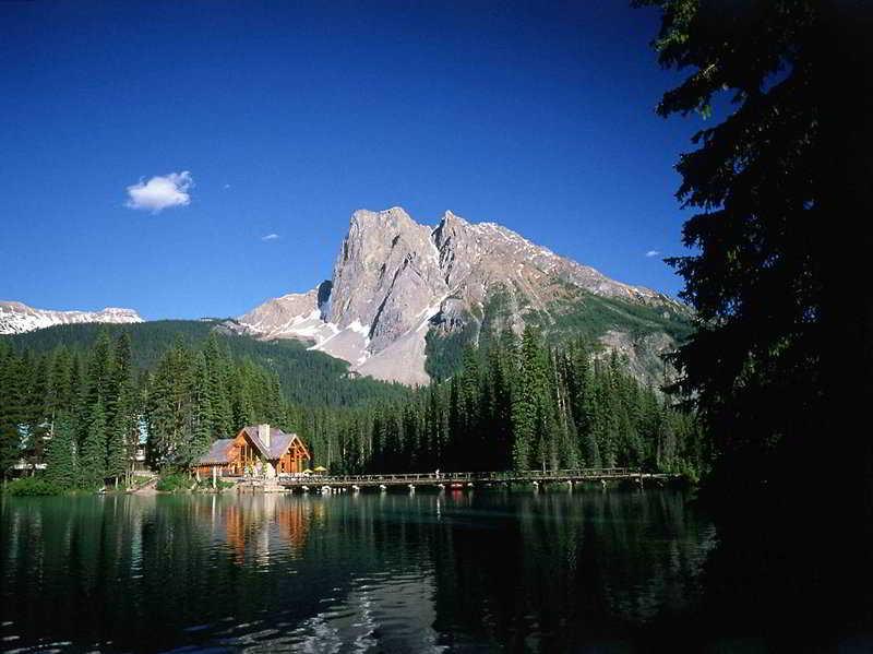 Emerald Lake Lodge Field Eksteriør bilde