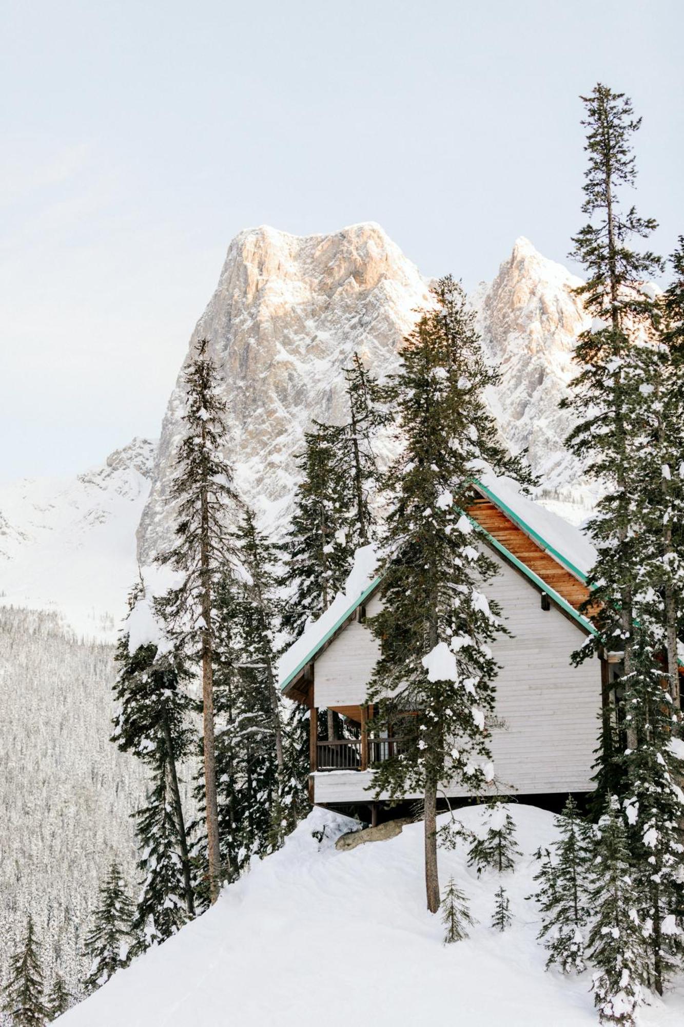 Emerald Lake Lodge Field Eksteriør bilde